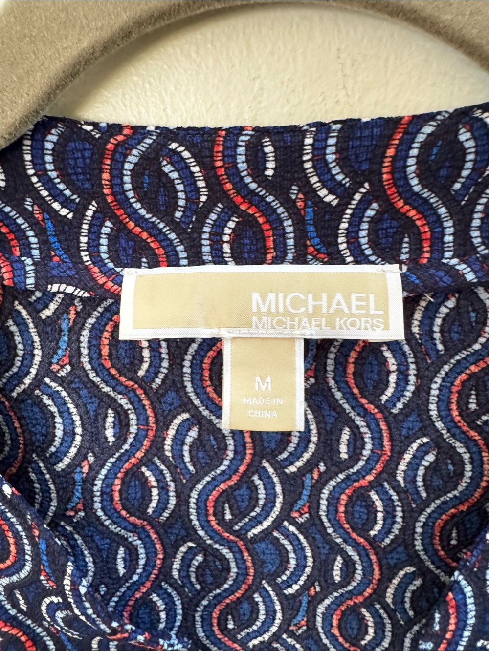 Michael Kors Navy Blue 3/4 Sleeve Lightweight Blouse Women’s Medium - Picture 4 of 7
